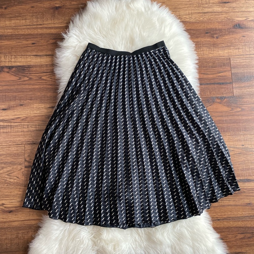 Zara geometric pleated midi skirt